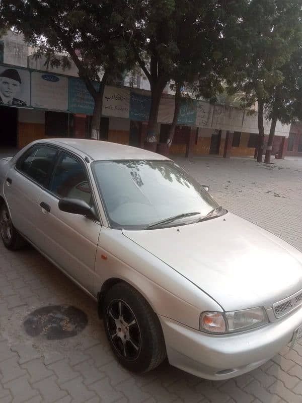 Suzuki Baleno 2001 5