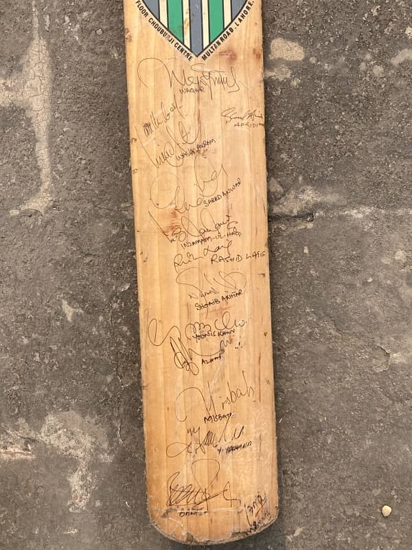 Signed Bat By Shoaib Akhtar Etc 1