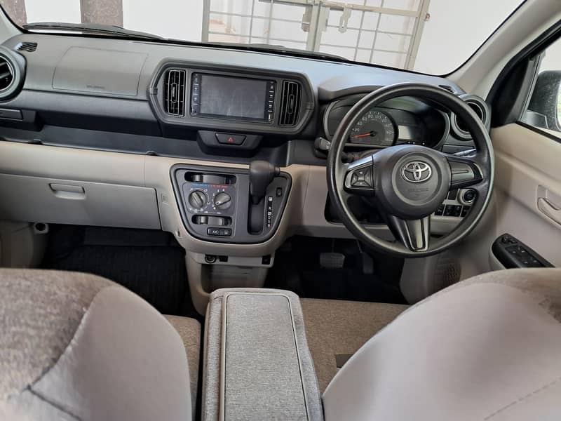 Toyota Passo 2019 X L Package 5