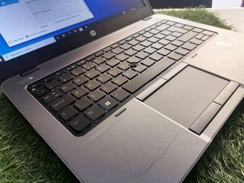 Hp Elite Book 840 G1 i5 4th Generation 8/128 SSD 9