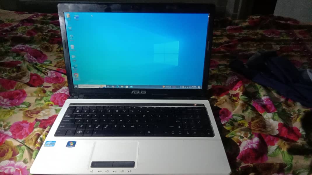 ASUS A53S 4