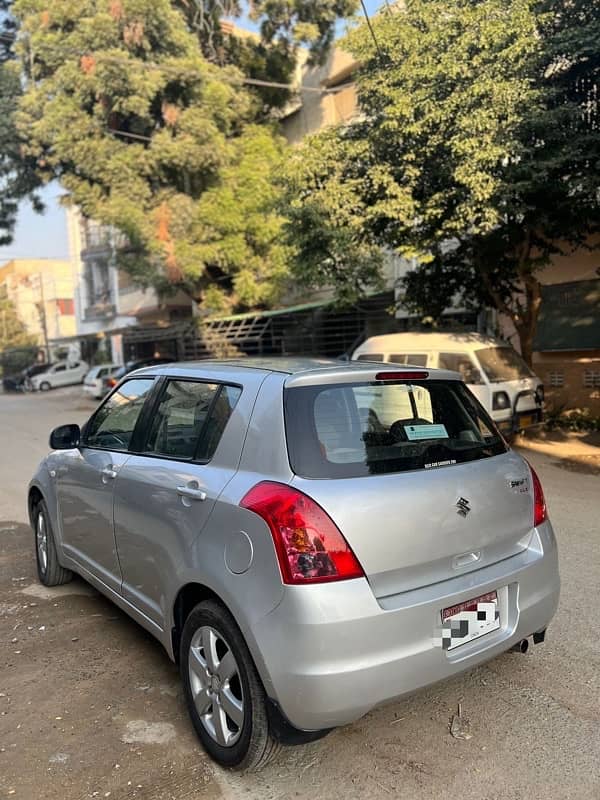 Suzuki Swift dlx 2019 4