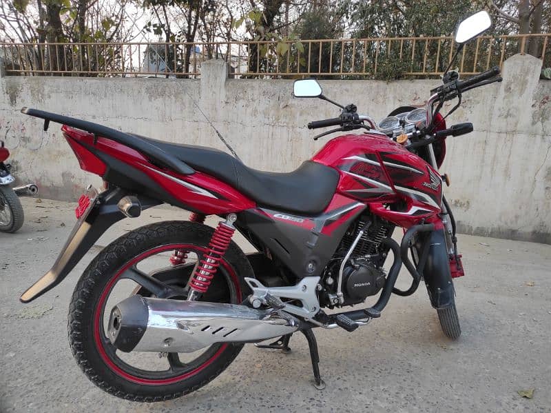 Honda cb150f 0