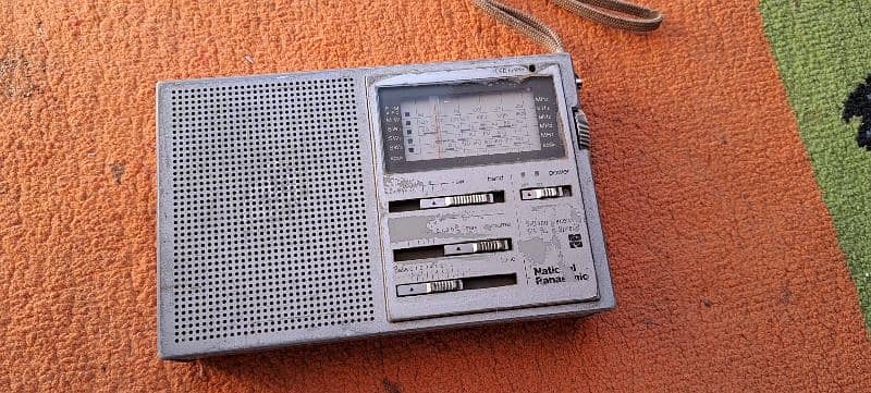 National Panasonic rf 788 Radio 2