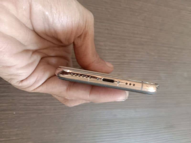 iphone xs 256Gb 5