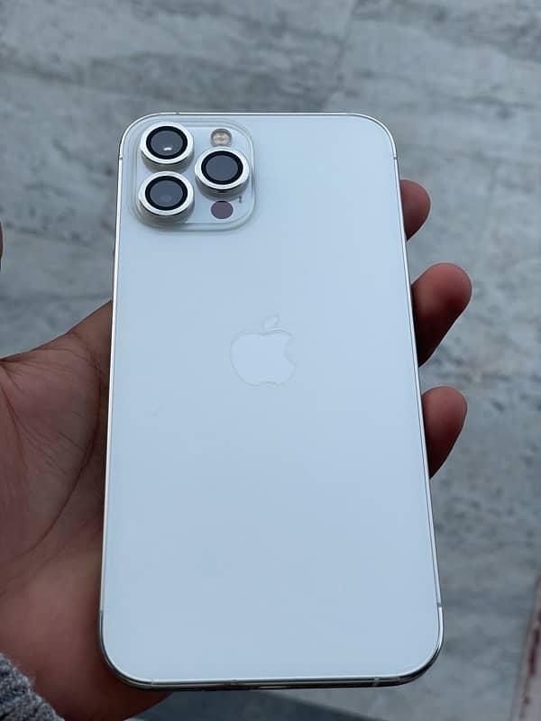 12 pro max white color 128 GB jv 4