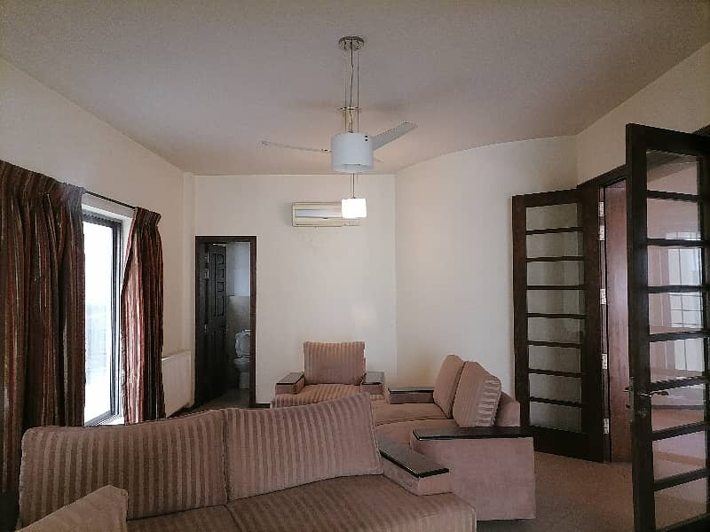 Good 500 Square Yards House For Rent In F-7 10