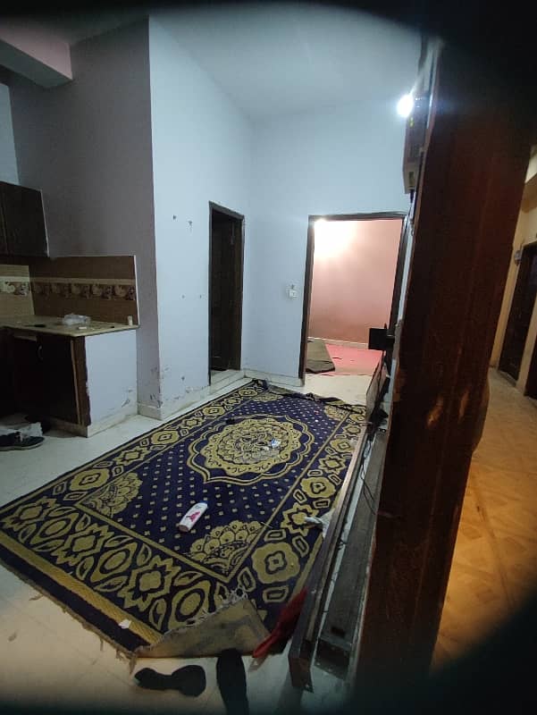 1 bed living flat availbe for rent near ucp and shokat khanum hospital 1