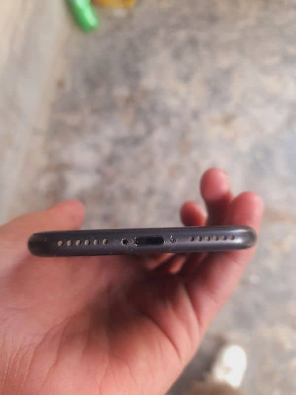 Iphone 7 . . . Not Open. . . . Pta Approved 4