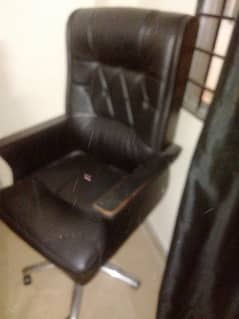 Computer charis executive chair for Sale