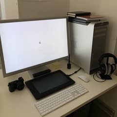 apple gaming pc with 4k apple monitor