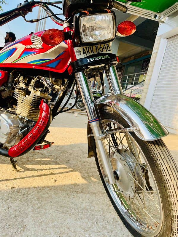 Honda 125 2022 3