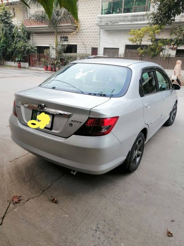 Honda City IDSI 2004 4