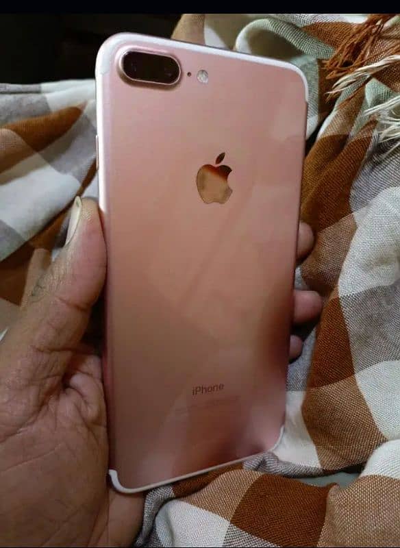 iPhone 7 plus pta approved 128 GB all original phone 3