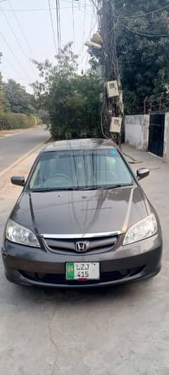 Honda Civic Oriel 2004