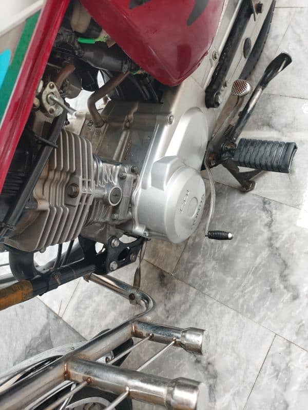 Honda 125 for sale in mardan, packed orignal body available 2