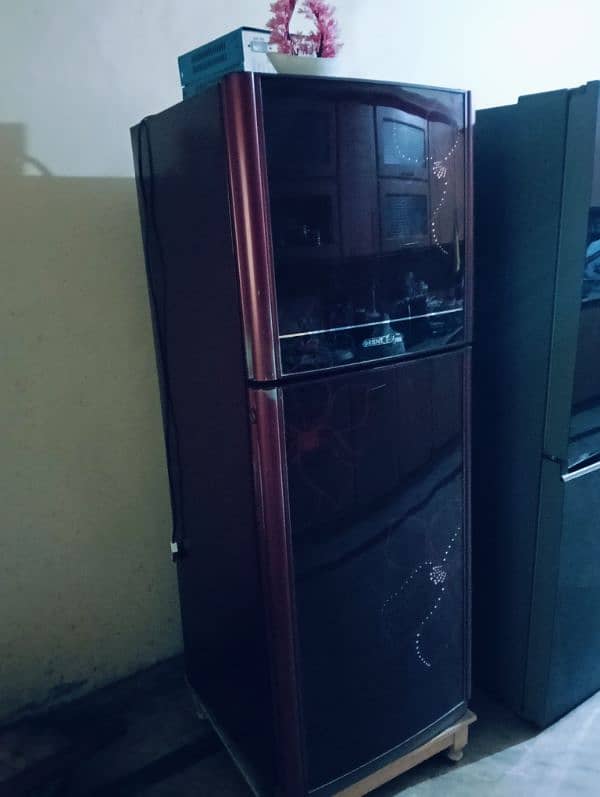 Orient Fridge. . Working 100%. New ley li hai isi liye ye sale kerni 3