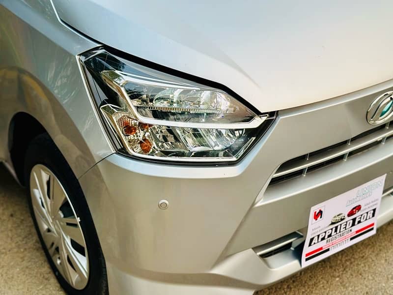 Daihatsu Mira 2021 5