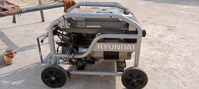 Hyundai  Portable Generator 3 kva 2