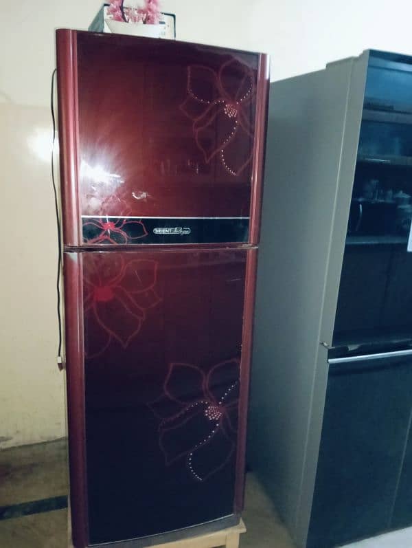 Orient Fridge. . Working 100%. New ley li hai isi liye ye sale kerni 5