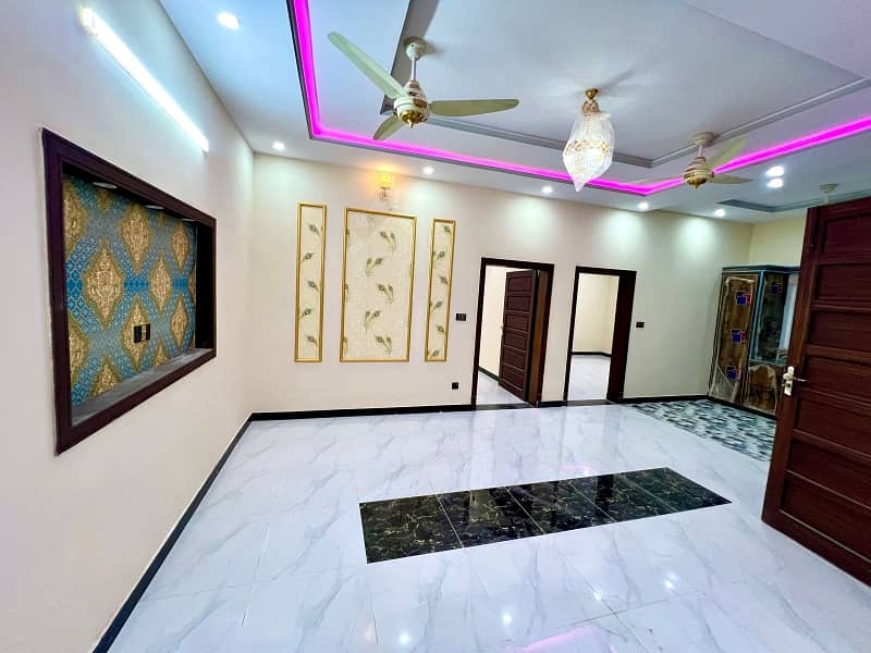 8 MARLA LUXURY BRAND NEW HOUSE FOR SALE MULTI F-17 ISLAMABAD 1