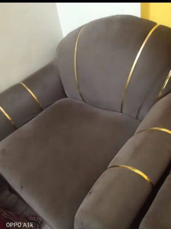 5 seater sofa 0