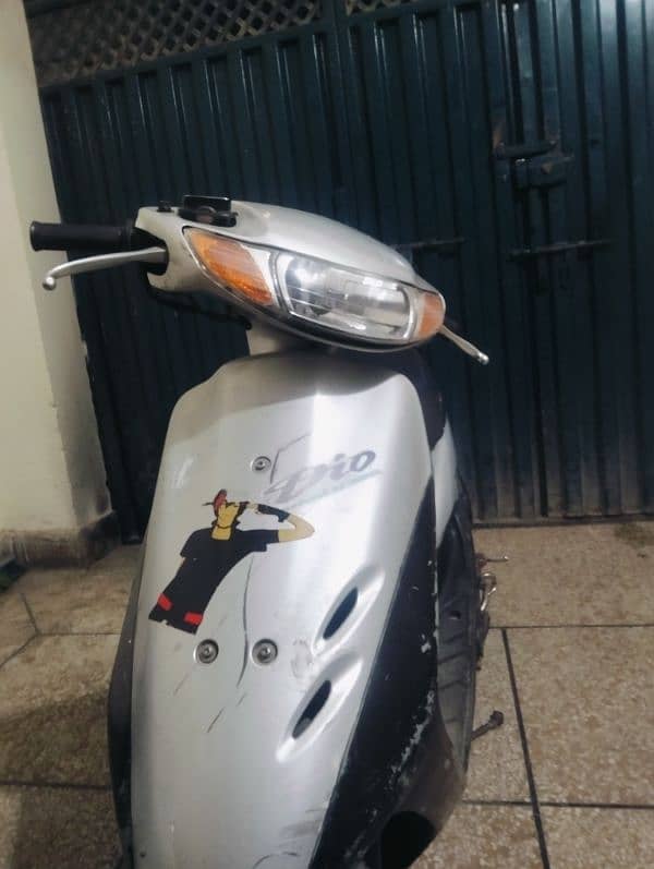 Scooty 1