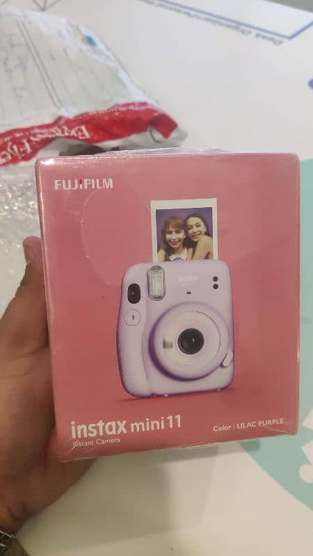 Fuji Film Instax mini 11 Purple lilac color 0