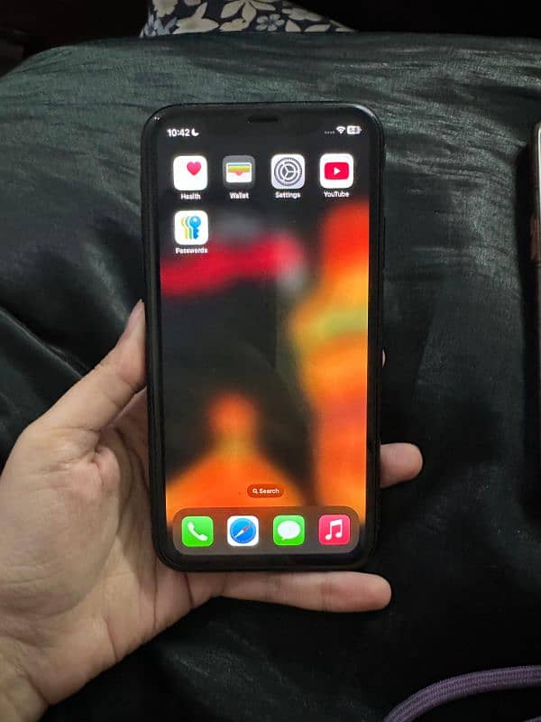 Iphone Xr jv 64gb (85%) bllack 0