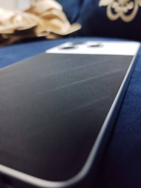 TEcno spark 10 pro leather edition 6