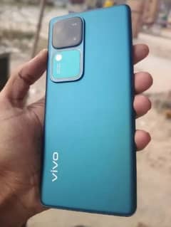 vivo v30 condition like new