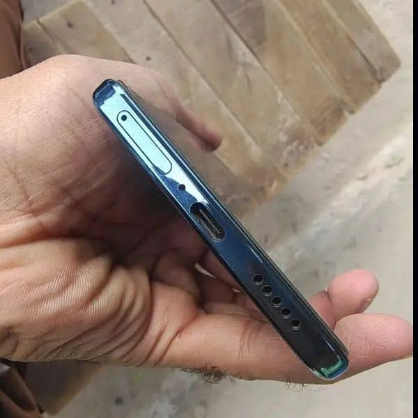 vivo v30 condition like new 1