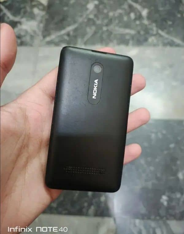 Nokia Asha 210 4