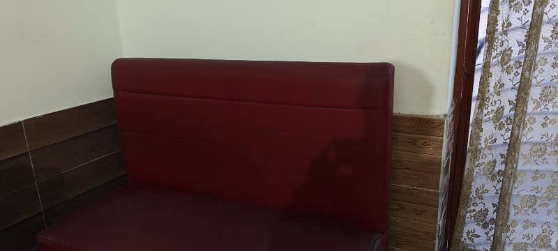 used sofa for sale 1 and half year used in restaurant 1