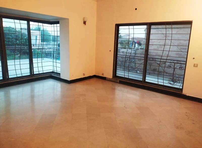 Separate Gate 01 Kanal 3 Bed Rooms Beautiful Upper Portion Available For Rent in DHA Phase 4 Lahore Cantt 15