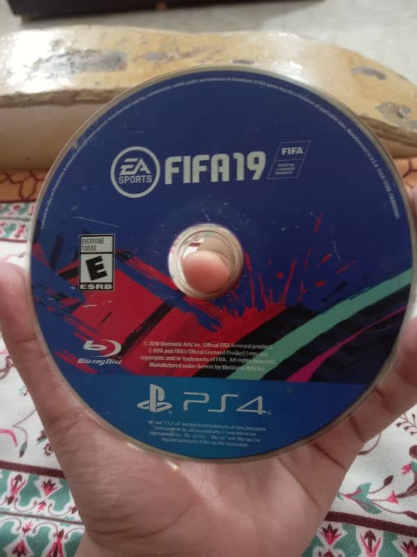 FIFA 19 DISC PS4 0