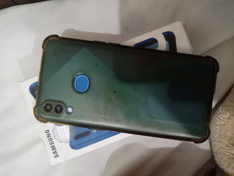 Samsung A10s 1