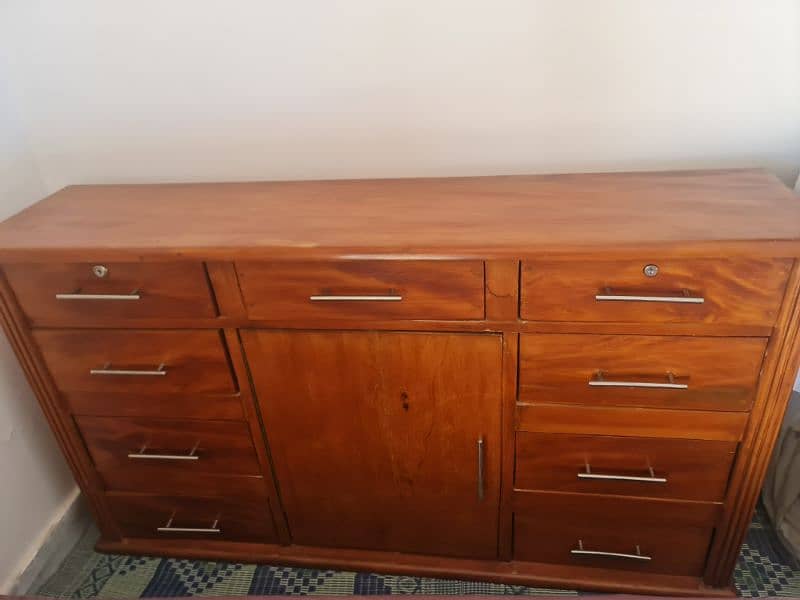 Dresser made of pure wooden 1