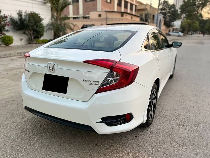 Honda Civic VTi Oriel Prosmatec 2018 5