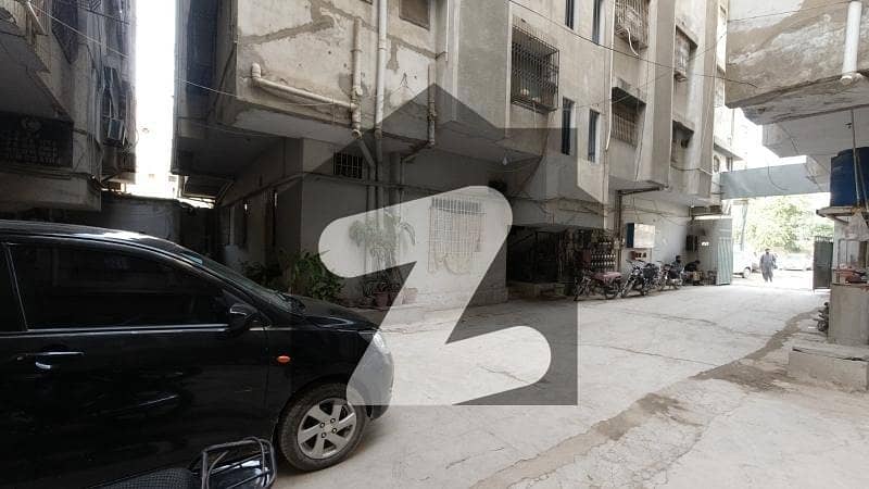 1250 Sqft Flat Available For Sale Gulshan E Iqbal Block 5 4