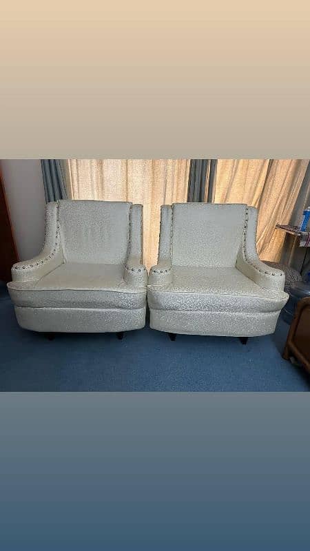 2 two Single sofas / single sofa set / white sofa  / sofa for sell 1