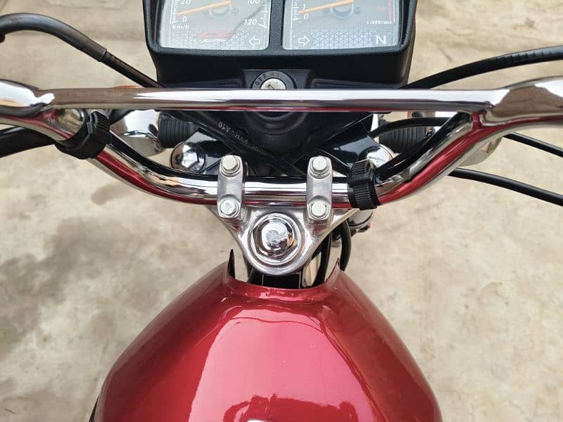 Honda 125 Self Start Special Edition For Sale 12