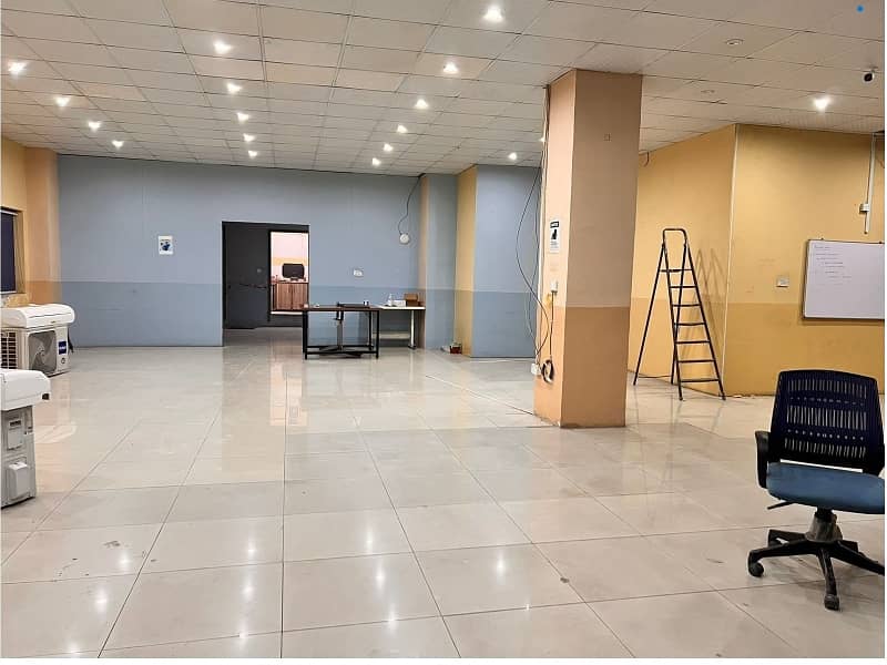 Area 3000 Square Commercial Corporate Office Available For Rent In Gulberg 3 Lahore 5