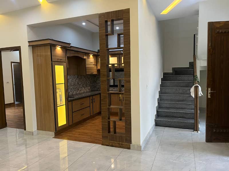 Wapda Town Phase 1 DOUBLE STOREY House Available For Sale 13