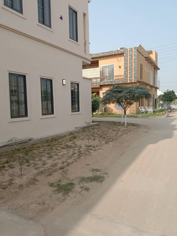 House Is Available For Sale 14