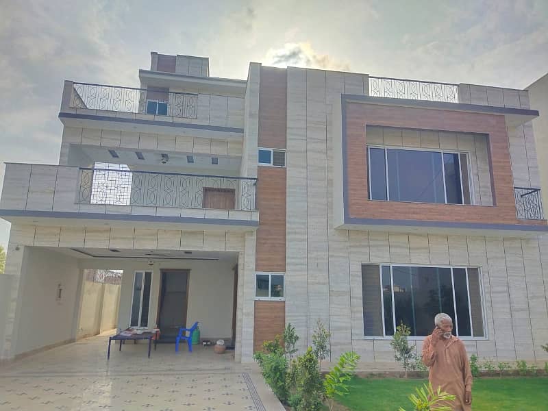 PIA Employees Housing Society 1 Kanal House Available For Sale 45