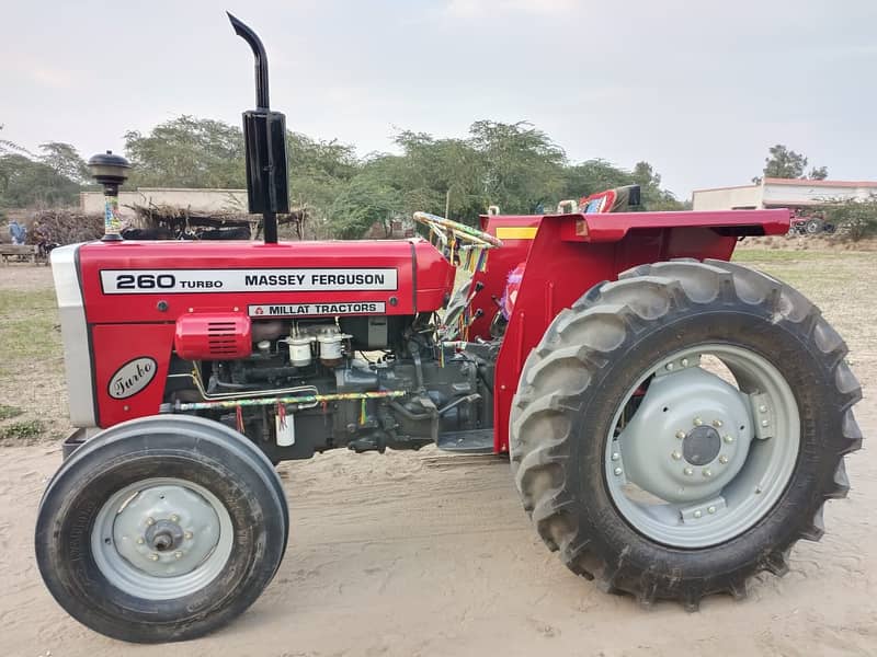 Tractor Massey Ferguson 260 model 2021 1