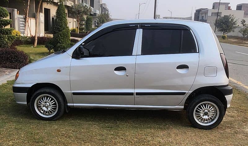 Hyundai Santro 2009 3