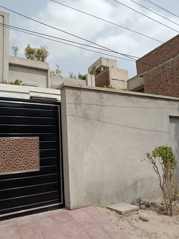 23 MARLA DOUBLE STORY HOUSE FOR SALE IN GARDEN TOWN MULTAN 28