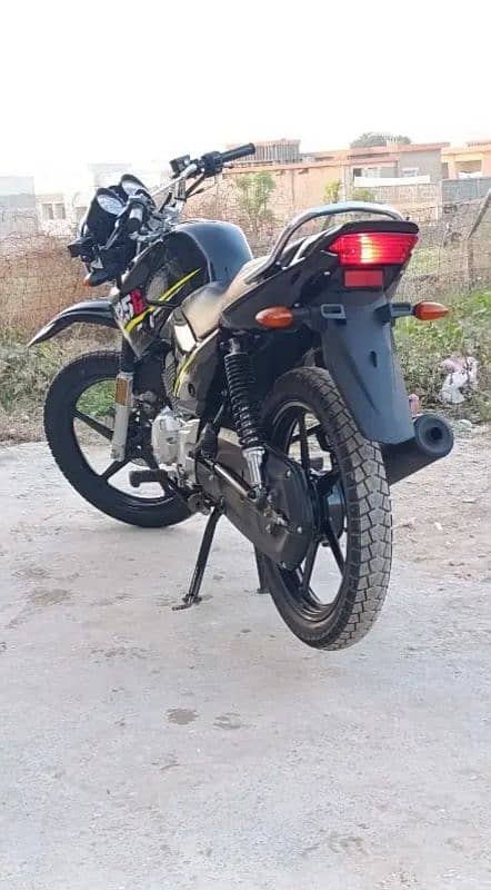 Yamaha YBR 125G 1